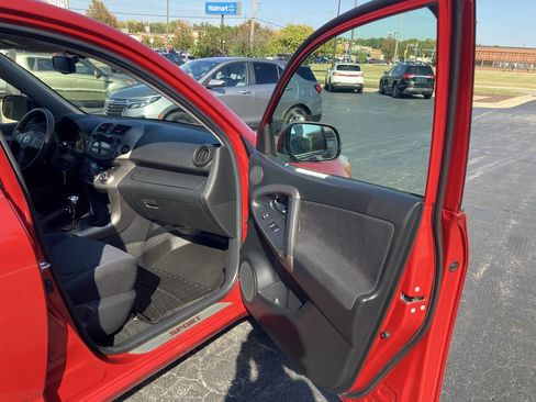 Used 2010 Toyota RAV4 Sport image 26