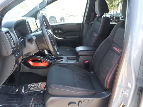 Used 2025 Nissan Frontier PRO-4X w/ Black Accent Package AWD/4WD image 17