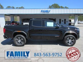 New 2025 GMC Canyon AT4 video 1