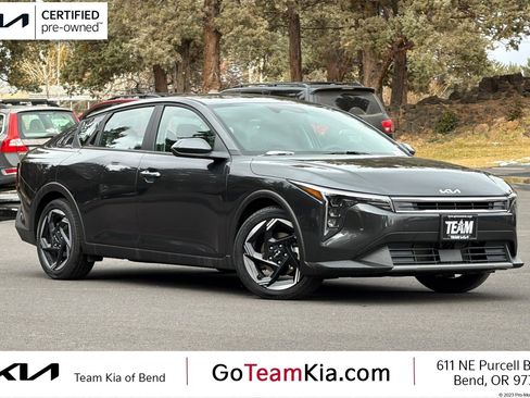 Certified 2025 Kia K4 EX image 1