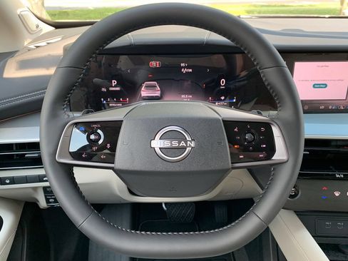 New 2026 Nissan Murano SL w/ Comfort Package AWD/4WD image 9