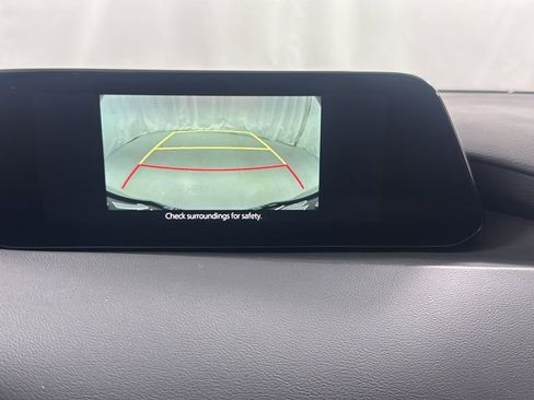 Used 2022 MAZDA MAZDA3 s image 23