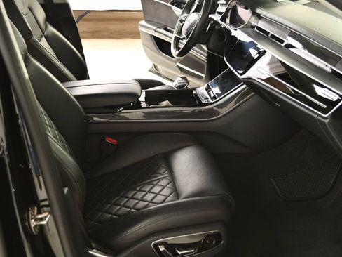 Used 2020 Audi S8 L w/ Full Leather Package image 31