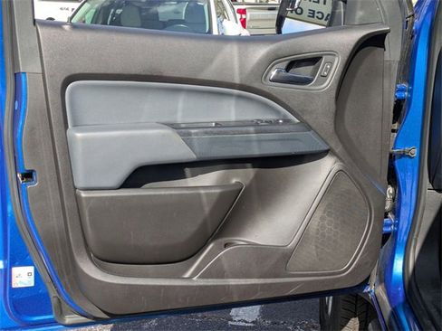 Used 2018 Chevrolet Colorado Z71 image 9