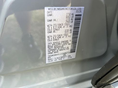 Used 2026 Nissan Pathfinder Platinum AWD/4WD image 18