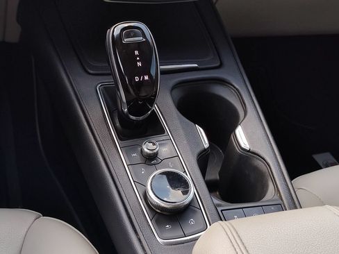 Used 2020 Cadillac XT4 Luxury FWD image 28