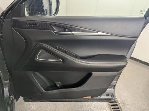 Used 2024 INFINITI QX60 Sensory image 29