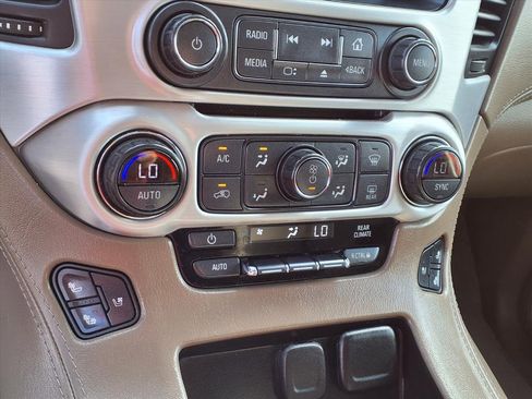 Used 2018 GMC Yukon SLT w/ Open Road Package image 7