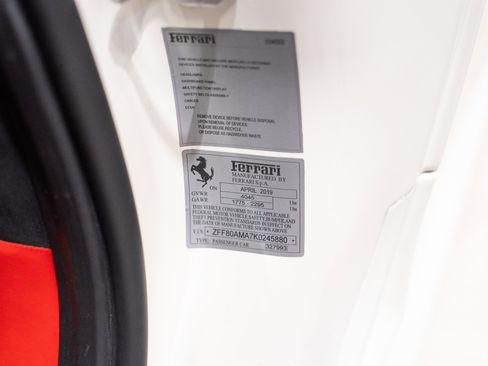 Used 2019 Ferrari 488 Spider RWD image 18