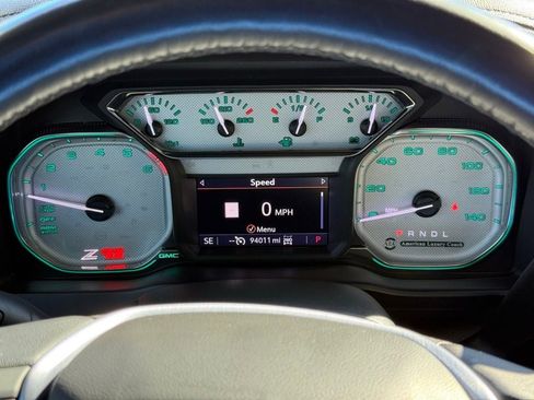 Used 2020 GMC Sierra 1500 SLT w/ SLT Premium Plus Package image 16