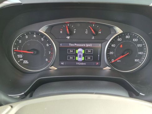Used 2023 Chevrolet Blazer LT FWD image 12