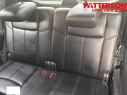 Used 2016 Nissan Pathfinder SL w/ SL Tech Package FWD image 21