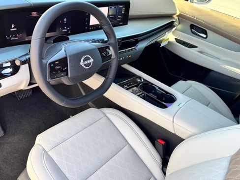 New 2026 Nissan Murano Platinum AWD/4WD image 11