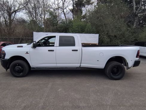 New 2026 RAM 3500 Tradesman image 5