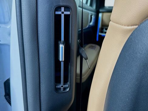 New 2026 Hyundai Santa Fe Limited FWD image 18
