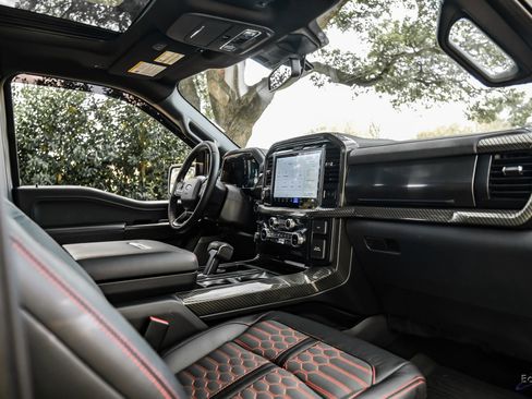 Used 2025 Ford F150 Lariat w/ Equipment Group 501A Mid image 50