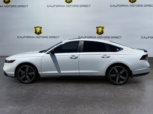 Used 2023 Honda Accord Sport image 2