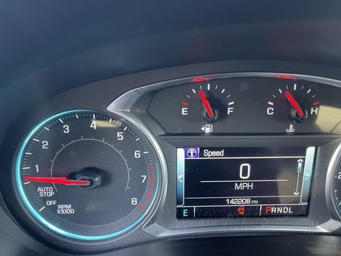 Used 2018 Chevrolet Traverse LT AWD/4WD image 18