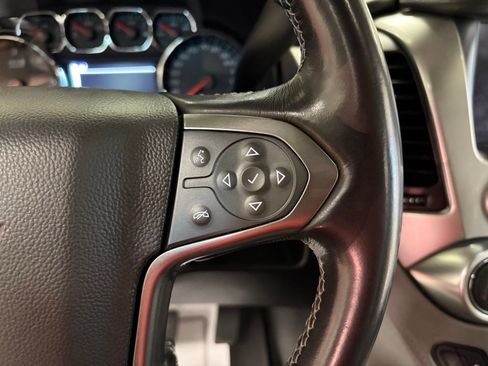Used 2020 Chevrolet Tahoe LT w/ Luxury Package AWD/4WD image 16