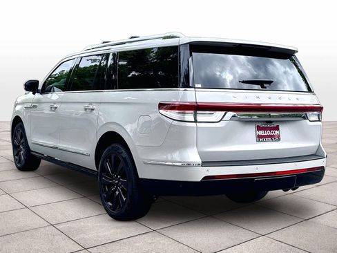 Used 2024 Lincoln Navigator L Reserve AWD/4WD image 15