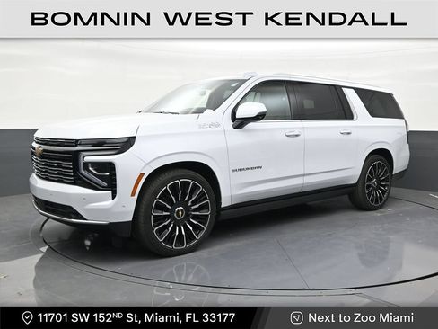 Used 2026 Chevrolet Suburban High Country AWD/4WD image 1