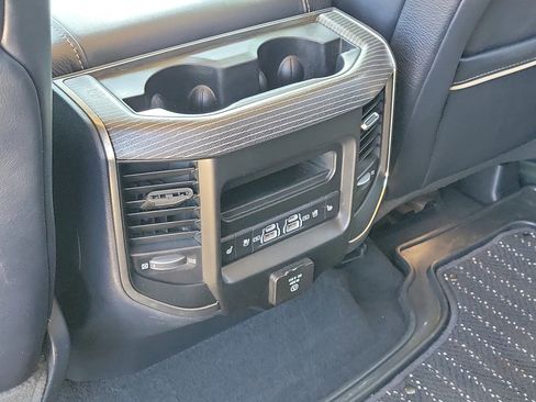 Used 2021 RAM 1500 Limited AWD/4WD image 15