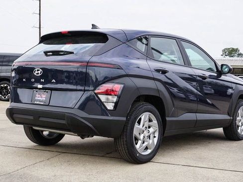 New 2026 Hyundai Kona SE FWD image 4