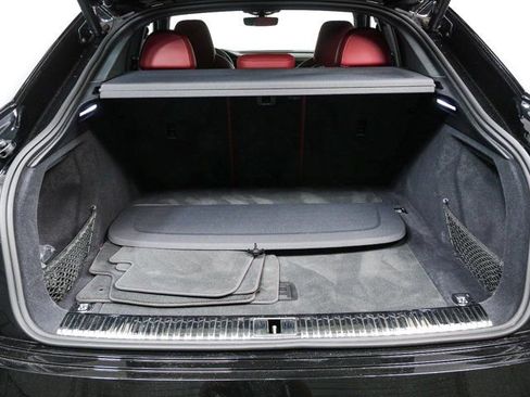 Used 2024 Audi SQ8 e-tron Premium Plus w/ Black Optic Package AWD/4WD image 29