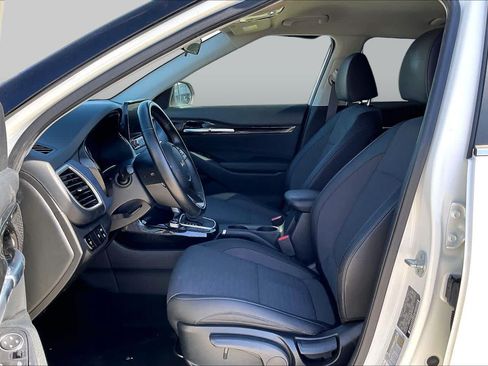 Used 2022 Kia Seltos S FWD image 8
