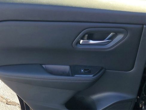 New 2026 Nissan Rogue SV image 24