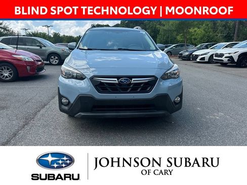 Used 2021 Subaru Crosstrek 2.0i Premium w/ Moonroof Package AWD/4WD image 2