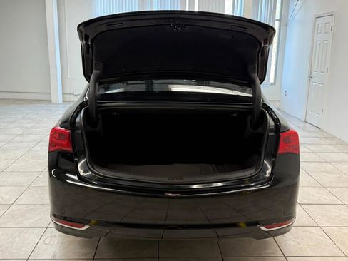 Used 2020 Acura TLX image 18