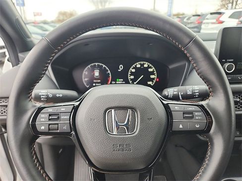 Used 2025 Honda HR-V Sport image 18