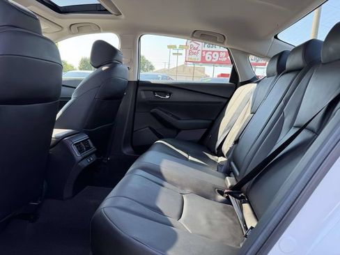 Certified 2025 Honda Accord EX-L image 9