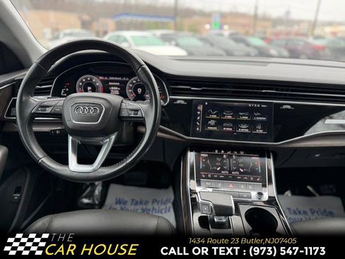 Used 2020 Audi Q8 Premium Plus w/ Premium Plus Package image 27
