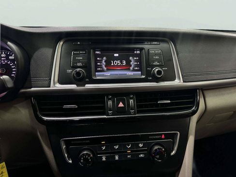 Used 2016 Kia Optima LX FWD image 31