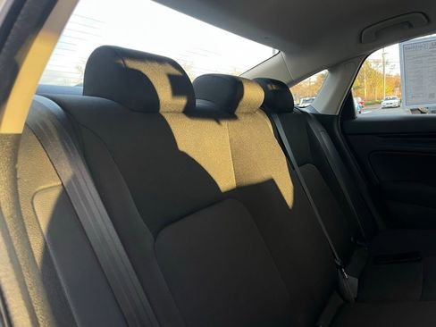 Certified 2024 Honda Civic LX image 33