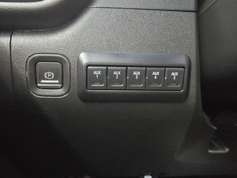 Used 2022 Chevrolet Silverado 2500 W/T w/ WT Fleet Convenience Package RWD image 29