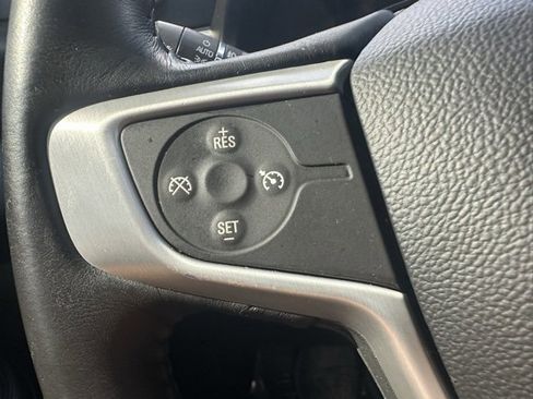 Used 2017 GMC Acadia SLT image 31
