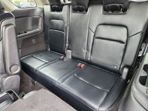 Used 2023 Nissan Pathfinder Platinum AWD/4WD image 27