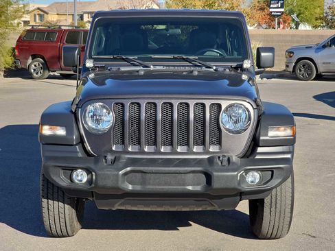 Used 2020 Jeep Wrangler Unlimited Sport S image 4
