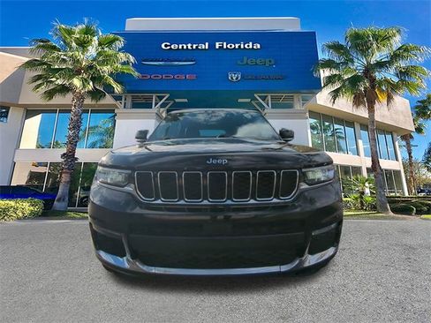 Used 2021 Jeep Grand Cherokee L Limited image 3