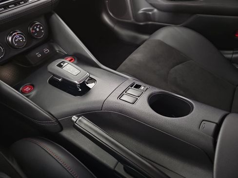 Used 2024 Nissan Z NISMO w/ Floor Mat Package RWD image 22