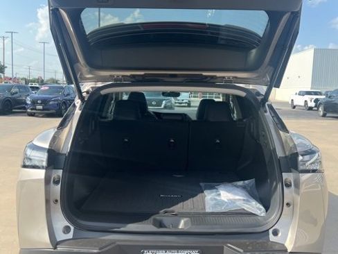 New 2025 Nissan Murano SL image 6