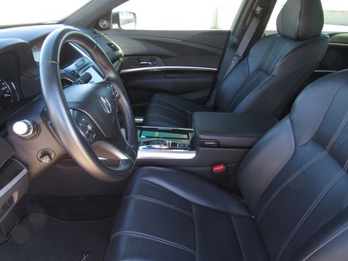 Certified 2020 Acura RLX w/ Technology Package image 15