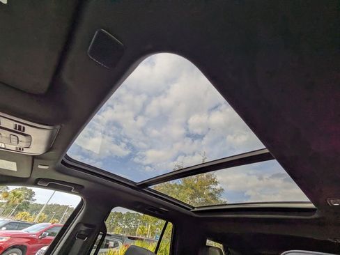 Certified 2023 Chevrolet Tahoe LT w/ LT Signature Package image 22