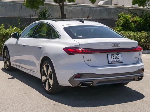 Used 2025 Audi A5 2.0T Premium w/ Convenience Package AWD/4WD image 7