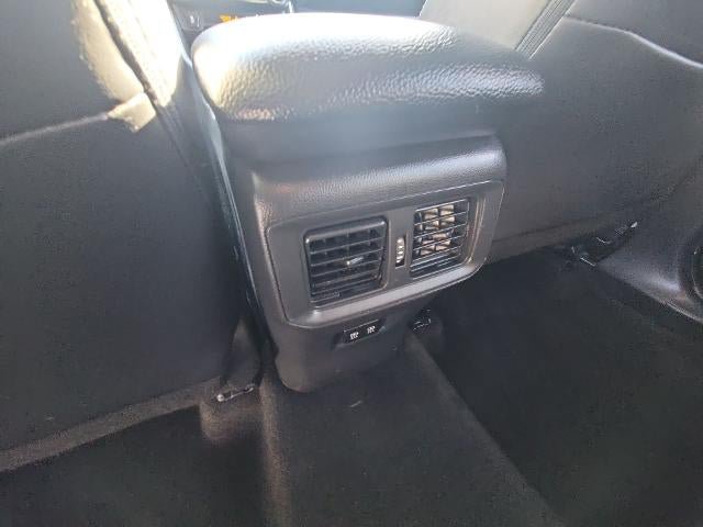 Used 2019 Toyota RAV4 XLE Premium w/ Carpet Mat Package FWD image 21