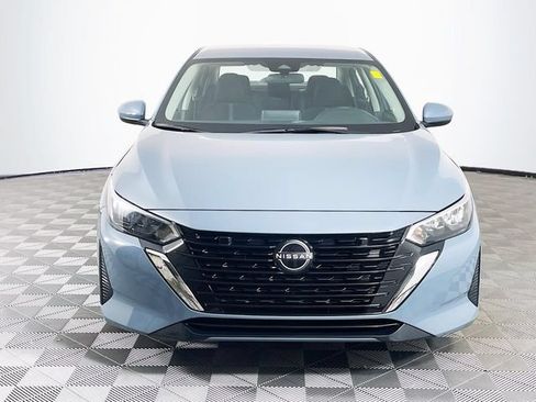 Used 2025 Nissan Sentra SV FWD image 3