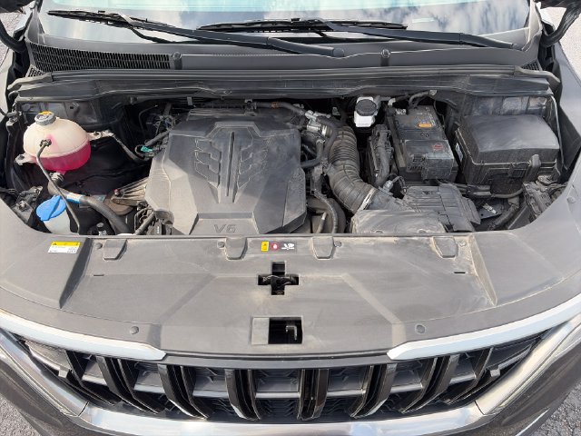 Used 2024 Kia Carnival LX FWD image 20